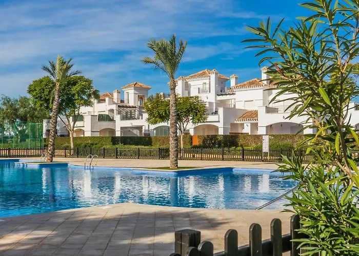Stunning 2 Bedroom 2 Bathroom Town House - Ce7Lt